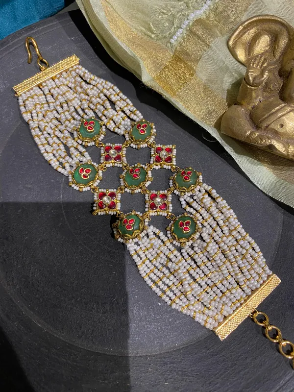 Madhubala_Pearl_Indian_Traditional_Bracelet