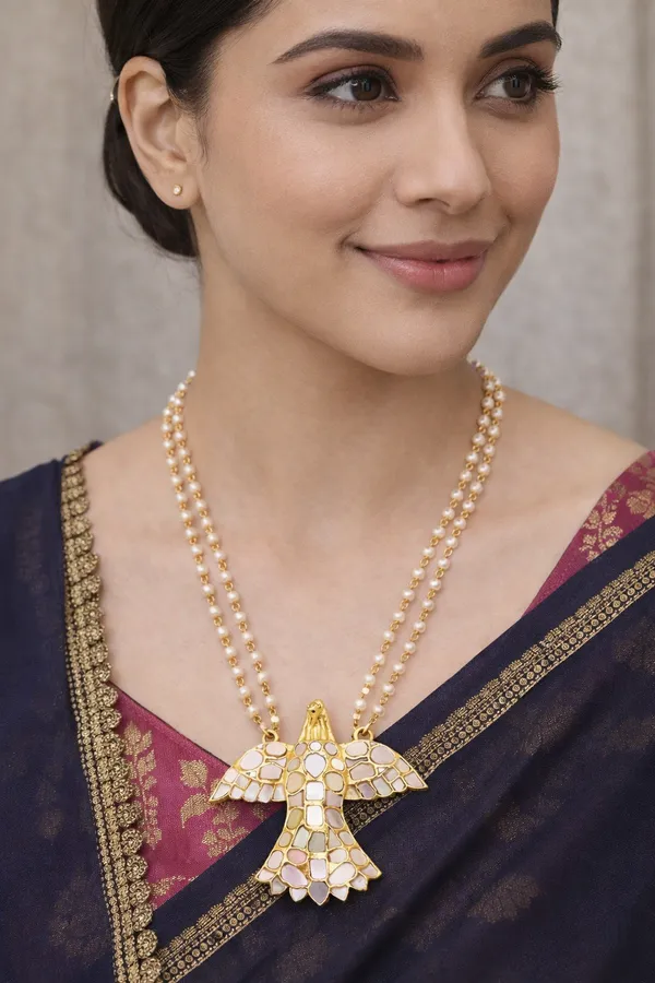 Mother_of_pearl_Eagle_Pendant