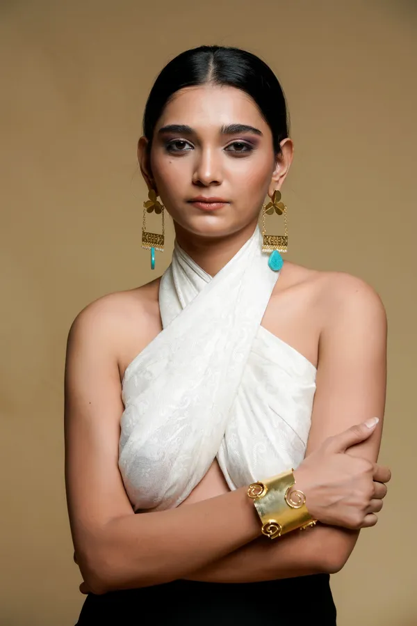 Sky_Stud_Flower_Earring