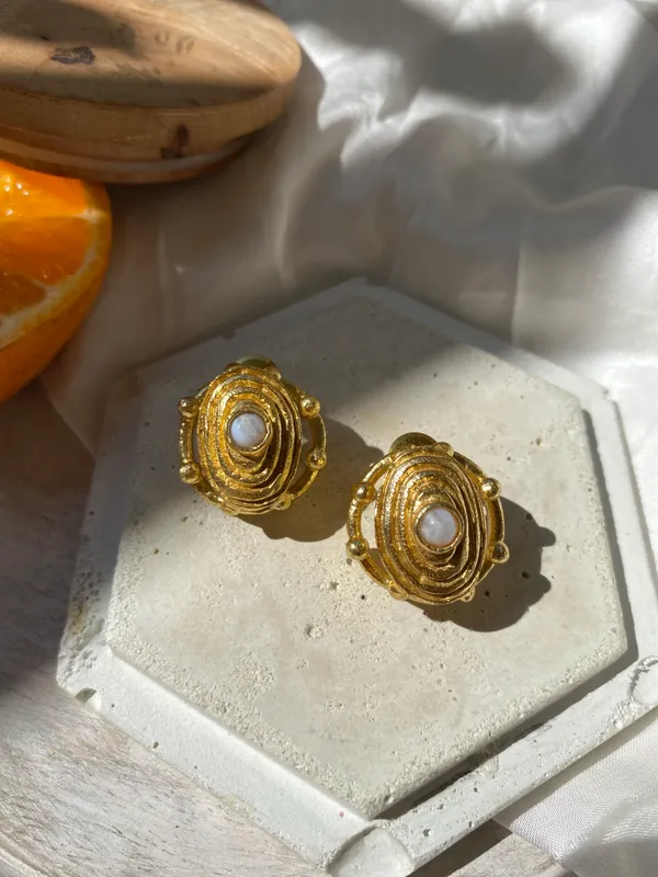 White_Stud_Geometric_Earring