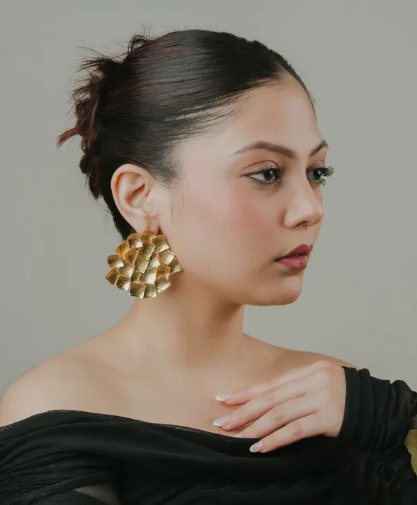 18K_Gold_Plated_Snatchy_Square_Earrings_For_Women