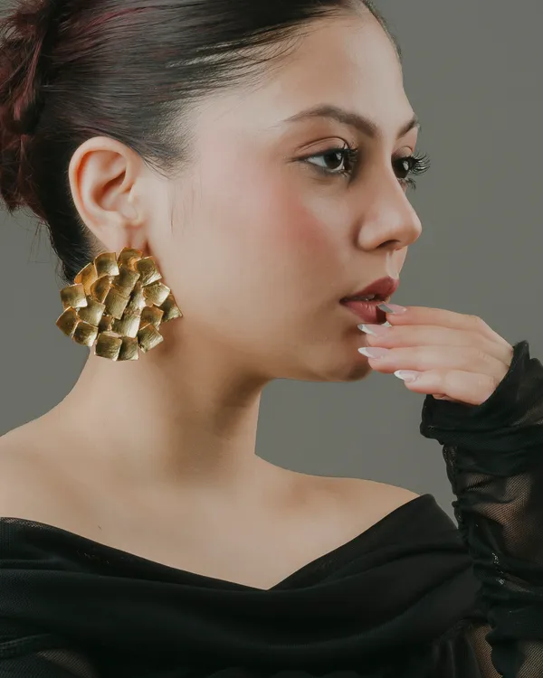 18K_Gold_Plated_Snatchy_Square_Earrings_For_Women