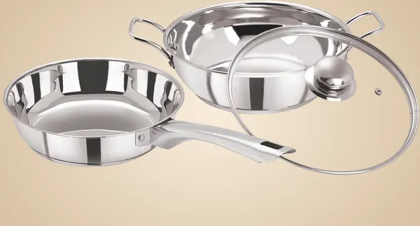 Stainless_Steel_nduction_Compatible_Sandwich_Base_Cookware_Set|_Fry_Pan_&_Kadai_With_Glass_Lid_22Cm/2L_(3_Pieces,_Silver)