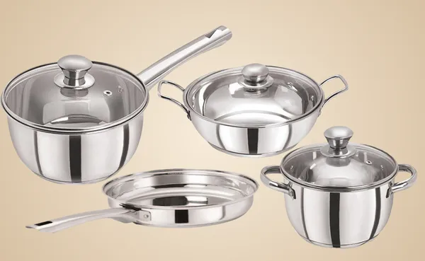 Stainless_Steel_Tri_Ply_Induction_Compatible_Sandwich_Base_Cooking_Essential__Cookware_Set_With_Glass_Lid|_1_Sauce_Pan,_1_Casserole,_1_Fry_Pan,_1_Kadhai(7_Pcs,_Silver)