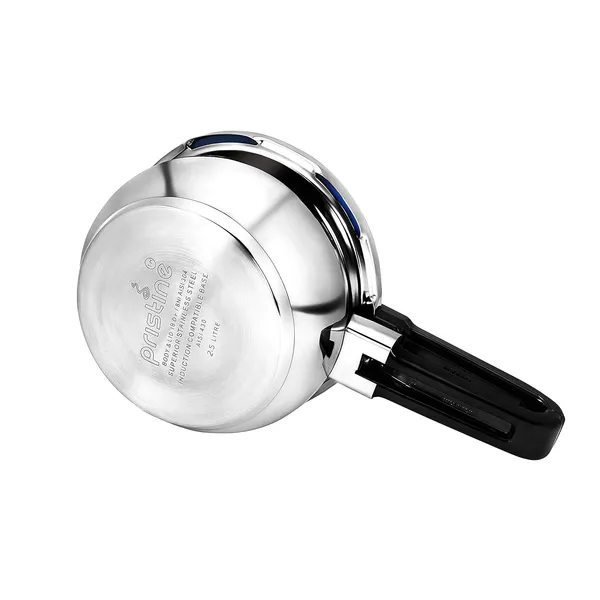 Stainless_Steel_Tri_Ply_18/8__Induction_Base_Outer_Lid_Pressure_Cooker,_Isi_Marked_With_Tadka_Pan-_280Ml_(3L,_Silver)