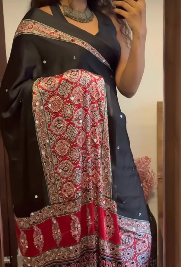 BLACK_RED_-_MIRROR_WORK_SAREE