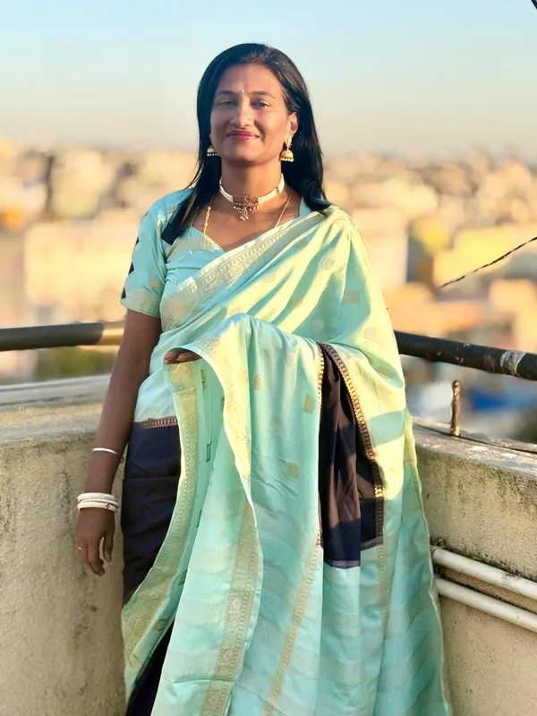 Sea_Green_With_Indigo_Pure_Crepe_Silk