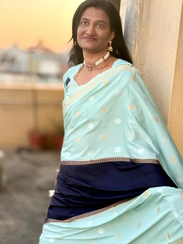 Sea_Green_With_Indigo_Pure_Crepe_Silk