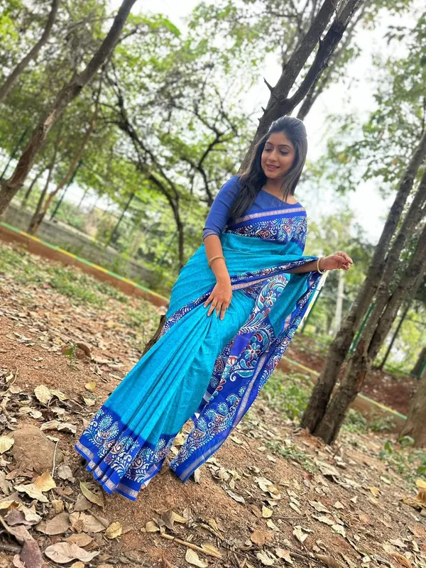 Blue_Batik_Saree_Saree_With_Blouse_Piece_For_Women
