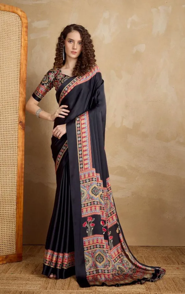 Black_Japan_Crepe_Black_Saree_With_Blouse_Piece_For_Women