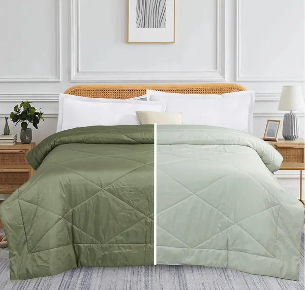 Green_&_Light_Green_Microfiber_Solid_&_Self_Design_Comforter_For_Adults