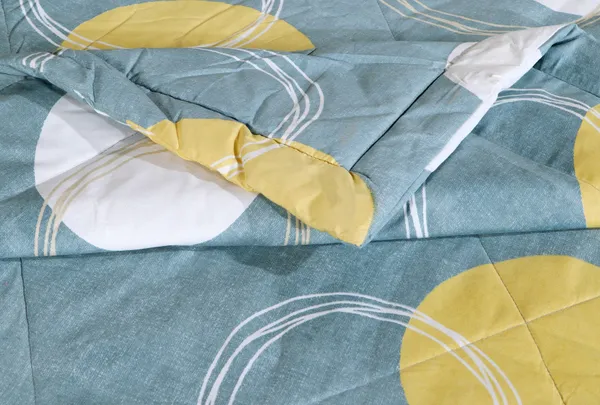 Grey_Poly_Cotton_Abstract_Coral_Blanket_For_Adults