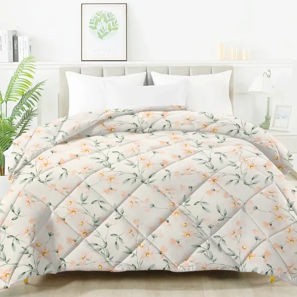 White_Microfiber_Geometric_Ac_Blanket_For_Adults