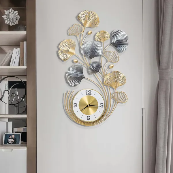 Gold_Luxury_Metal_Wall_Clock_For_Living_Room_Modern_Large_Designer_Wall_Art_Clock_Combo_Set