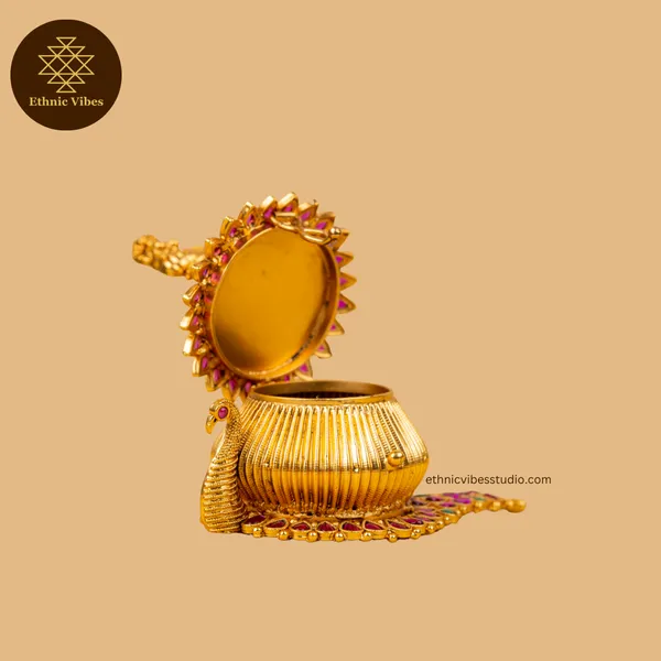 Gold_Pure_Brass_Premium_Sindoor_Box_For_Puja