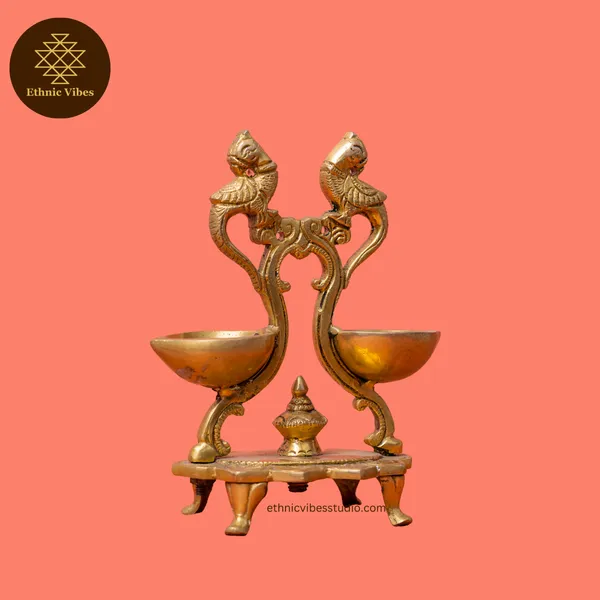 Gold_Pure_Brass_Premium_Diya_Stand_For_Puja_Decor