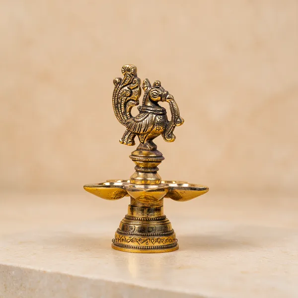 Gold_Pure_Brass_Premium_5_Wick_Diya_For_Puja_Decor
