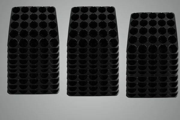 (Pack_of_30)_Black_25-Cavity_Big_Holes_Plastic_Seedling_Tray_with_Drainage_Holes,_Reusable_Plant_Growing_Tray_for_Vegetables_and_Herbs,_Black