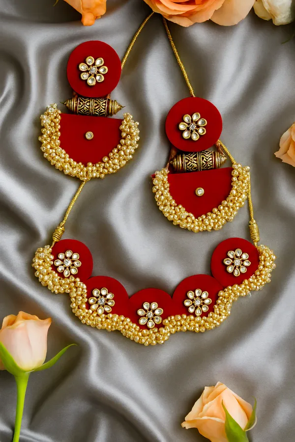 Handcrafted_regal_Rosy_peral_set