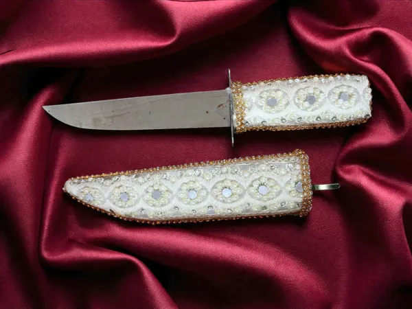 Shaan-E-Vivah_Heritage_Kataar
