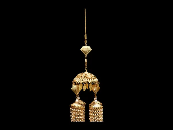 Elegant_Long_Golden_Bridal_Kaleera_With_Pearl_&_Leaf_Tassels