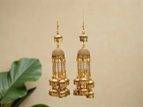 Layered_Dome_Bridal_Kaleera_With_Pearl_Chains_&_Leaf_Droplets