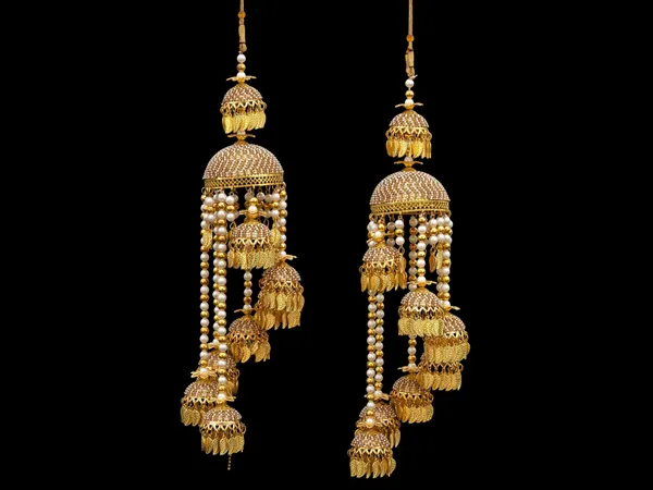 Chandelier_Bridal_Kaleera_With_Multi_Dome_Pearl_Chains_And_Leaf_Tassels