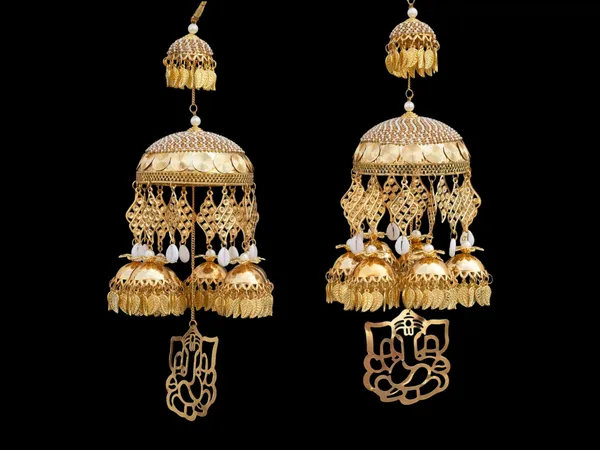 Ganpati_Golden_Bridal_Kaleera_With_Detailing