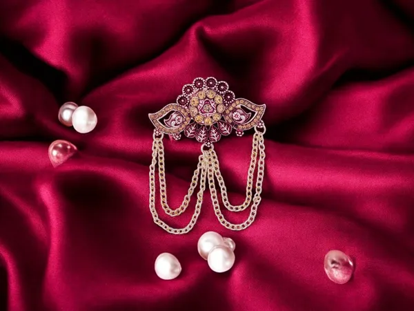 Floral_Designer_Groom's_Brooch_With_Dual_Chain