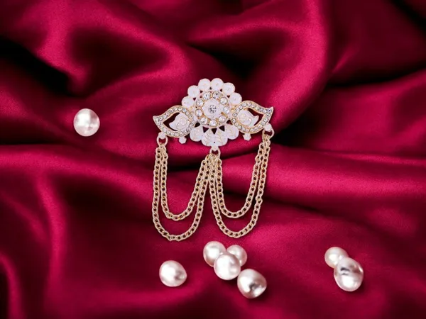 Floral_Designer_Groom's_Brooch_With_Dual_Chain
