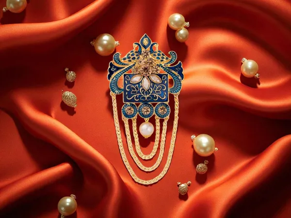 Elegant_Groom_Brooch_With_Stone_Detailing_-_Dark_Blue