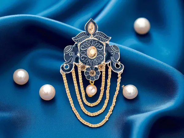 Elephant_Design_Groom's_Brooch