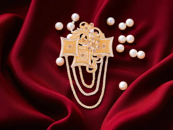 Designer_Groom_Brooch_With_Chains