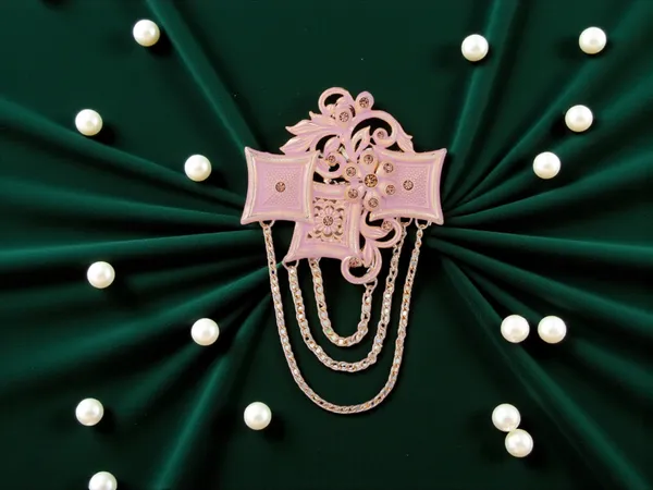 Designer_Groom_Brooch_With_Chains