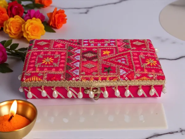 Phulkari_Handcrafted_Cash_Box_-_Rani_Pink