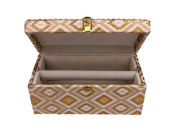 Handcrafted_Pearl_&_Brocade_Chooda_Box_-_Golden