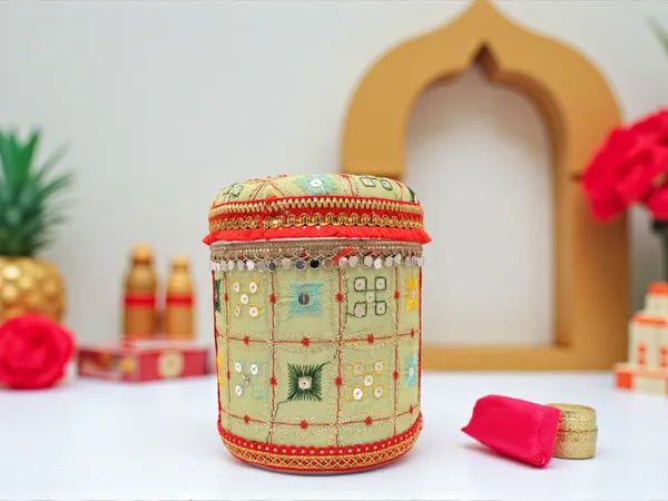 Rajwada_Handcrafted_Box_-_Pista