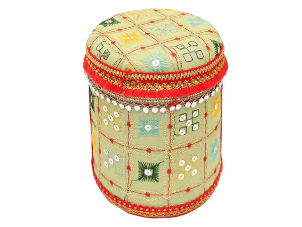 Rajwada_Handcrafted_Box_-_Pista