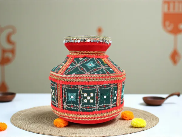 Rajwada_Embroidered_Ghoroli_-_Green