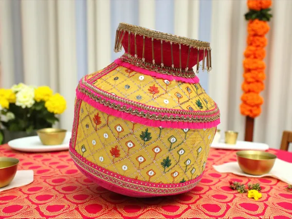 Zardozi_Embroidered_Ghoroli_-Yellow
