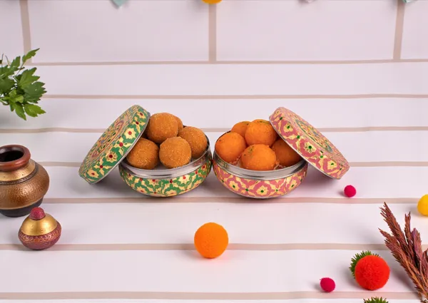 Handcrafted_Meenakari_Steel_Ladoo_Box_|_Pink-Green_(Medium)