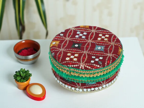 Rajwada_Handcrafted_Laddoo_Box_-_Maroon