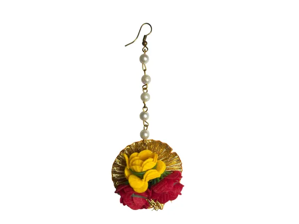 Red-Yellow_Floral_Maangtika_With_Pearls
