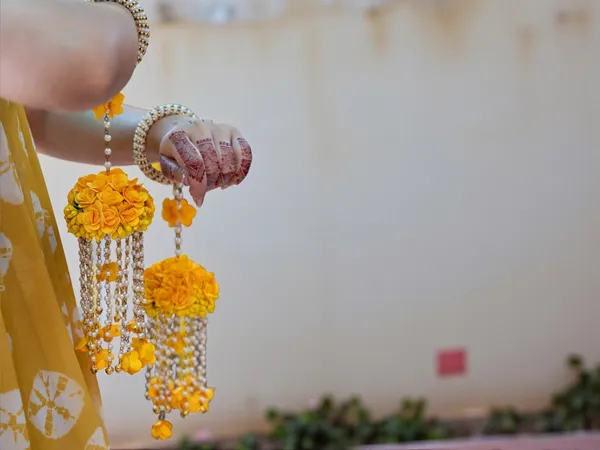 Handmade_Bridal_Floral_Kaleera_-_Yellow