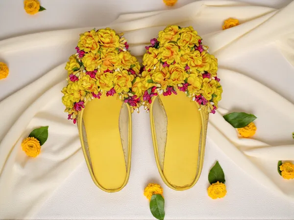 Haldi_Hues_Sunshine_Floral_Juti