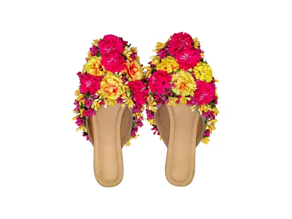 Rang_Mahal_Floral_Juti_Haldi_Pop_Edition