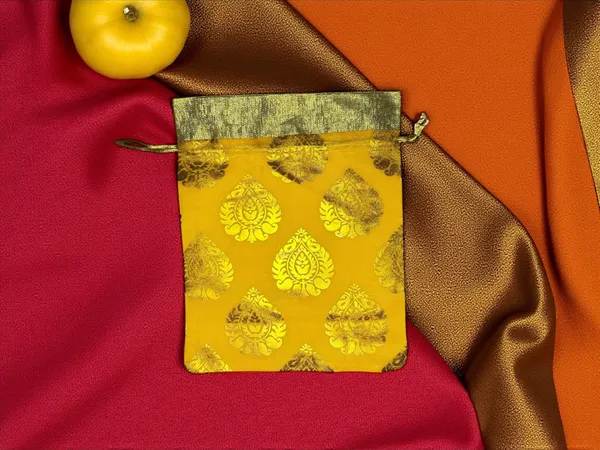 Traditional_Yellow_&_Gold_Brocade_Potli_Bag_(Pack_Of_10)