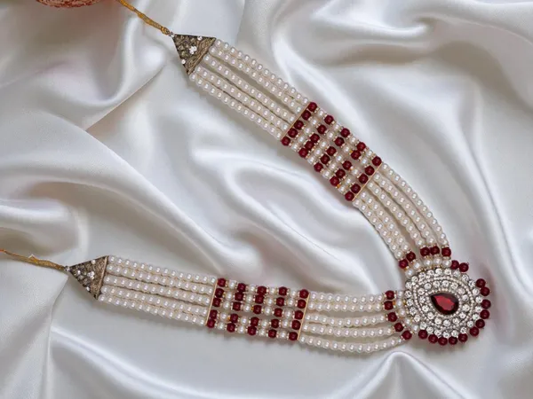 Multi-Strand_Groom_Necklace_With_Red_Centerpiece