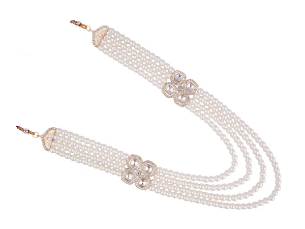 Contemporary_Indian_Groom_Haar_With_Pastel_Pearl_Finish-_Cream