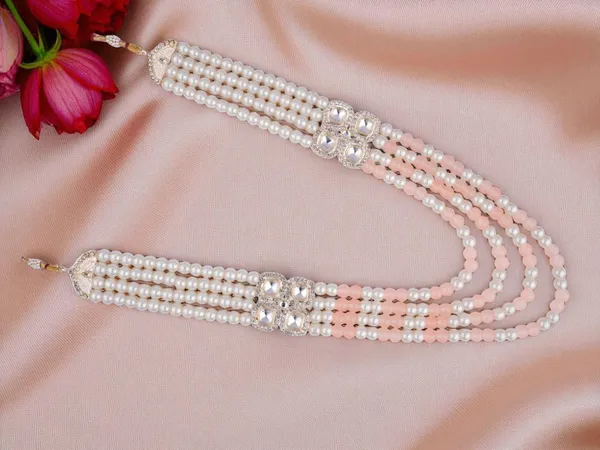 Contemporary_Indian_Groom_Haar_With_Pastel_Pearl_Finish-_Peach